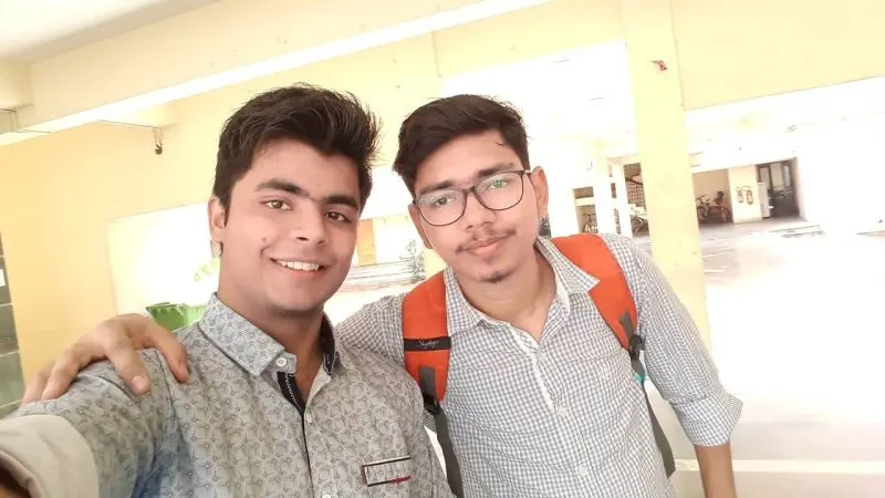 Founders of SciAstra, Vivek Dwivedi and Akhil Tripathi